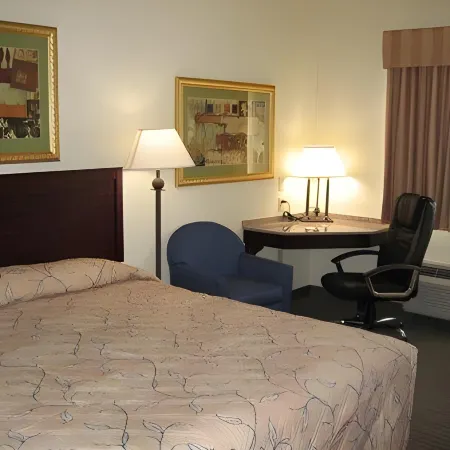HomeTown Hotel