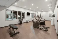 Home Inn & Suites Regina Airport - salle de sport