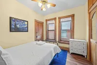 Vino & Vibes Villa Sleeps 6!