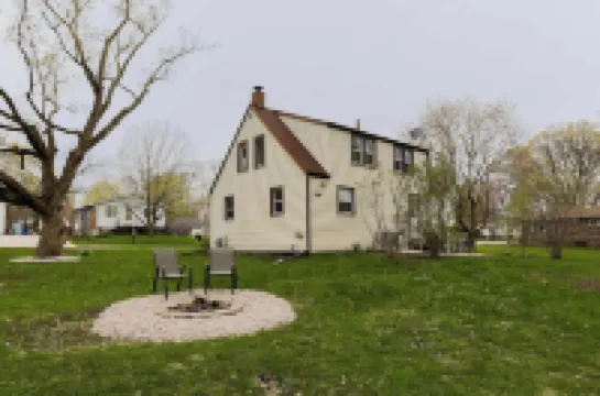 Your Cozy Lockwood Lodge Awaits Pet Friendly