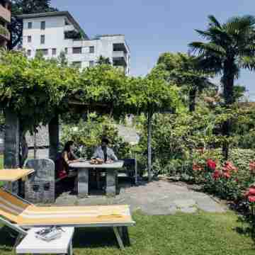 International au Lac Historic Lakeside Hotel Hotel Exterior