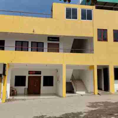 Ganesh Beach Resort Hotel Exterior