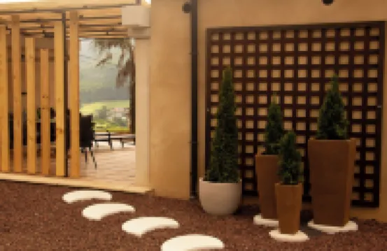 Saíñas 24 巴雷羅斯酒店