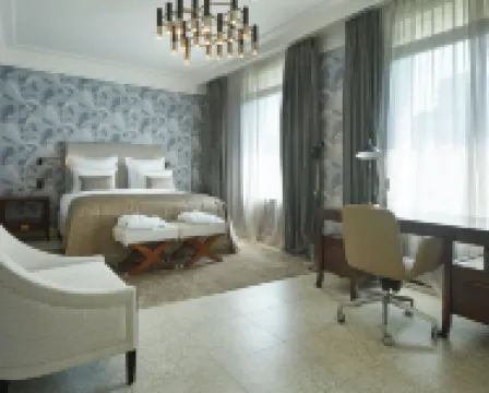 阿拉布里加之家套房酒店