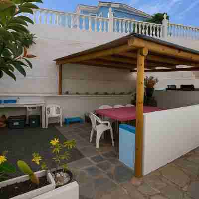 Fantastico 2 - Large Balcony, Free Parking, Air Conditioning, Free Netflix, BBQ Hotel Exterior