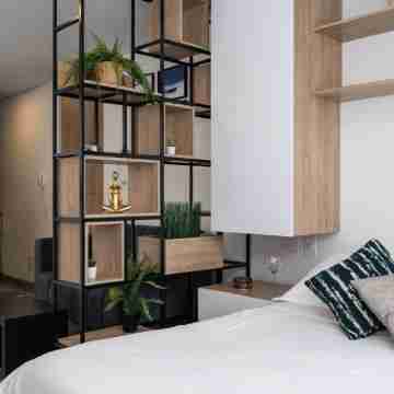 Modern & Cozy Loft close 93 Park/ Viceroy Park/501 Rooms