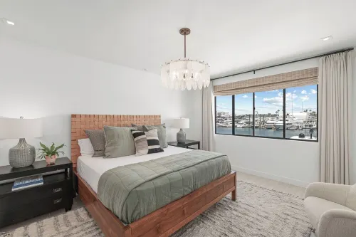 The Kelly Residence @ Peninsula Village