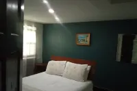 Quiet, charming 2-bedroom apartment with AC, WiFi in lovely Fort Jeudy Hotels in Petit Calivigny