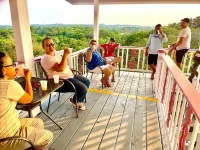 Utila Suite Sleeps 6 Hotels in Utila