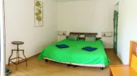 5-bedroom beach house ideal for groups 5 min walk from Carcavelos beach - balcone