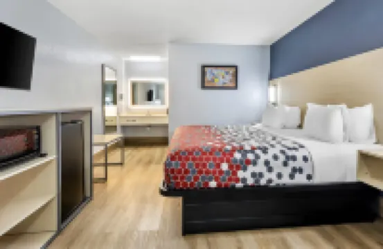 Econo Lodge Inn & Suites Cayce I-26 Airport