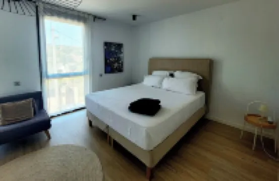 Villa with beautiful swimming pool