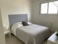 VILLA GRAVELOUP family vacation home, close to the sea and beaches Hotels in Erquy