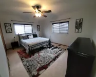 Charming 3-bed 2 bath,Lakehouse off GrassLake in White Lake. Corporate Rental! Hotels in White Lake charter Township