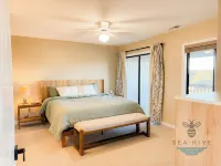 Quiet Island Getaway for 8