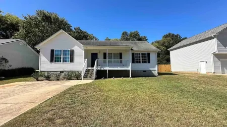 Beautiful Ranch Style House With Pool Отели в г. Арагон