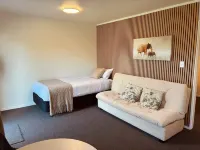 Summer Inn Motel Hotels near Orewa Craft Market & Bazaar