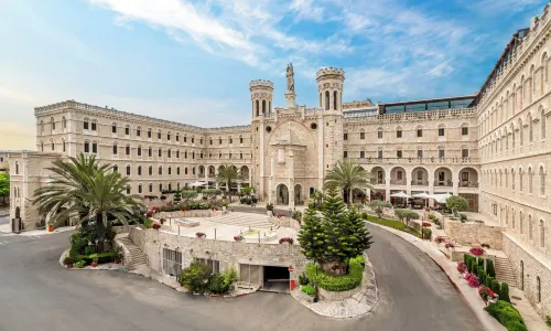 Notre Dame Center