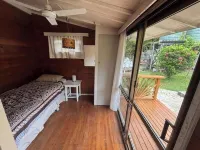 Lovely townhome with ocean views and lush gardens with free WiFi in Korotogo Hotels in Korotogo