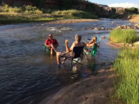 Cozy Riverfront Apt, at Zion NP, River Access and Views, Views, Views! Hotels in Virgin