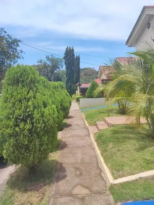 Spacious and modern house with pool in León, Nicaragua