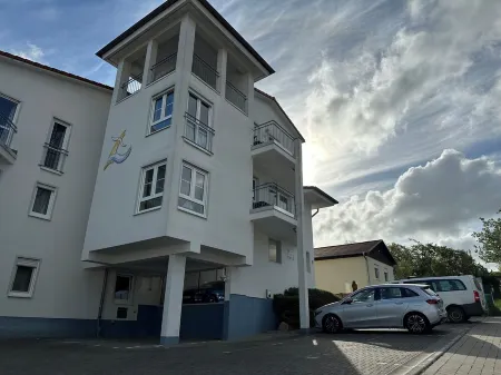 4-star vacation apartment Residenz Binz: 3 rooms/balcony/garden/barbecue area