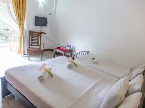 Olive Park Villas - Deluxe Suite 1