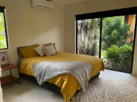 The Hinchinbrook Retreat Hotels in Cardwell
