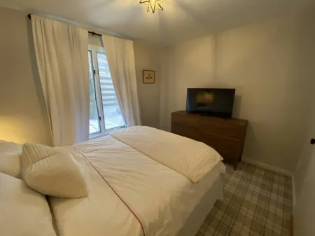 Cozy 3 Bedroom Condo located just steps from Sugarbush