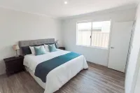 Dunsborough Escape - King Bed & Chef's Kitchen. No General Cleaning Fees