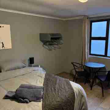 Welcome to Château La Barrage! Rooms