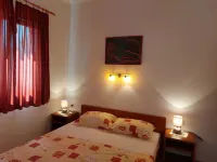 Apartman A4-suitable for couples or a small family, balcony with sea view