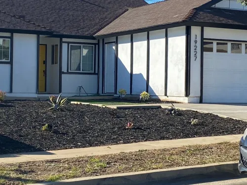 Los Angeles Suburb - Adjacent to SOFi, beaches, etc.