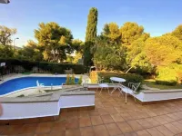 Villa Mediterránea con Piscina Cerca a la Playa Hotels in Roda de Berà