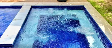 Pearl House Guarajuba Cond. Sea Paradise 100 Meters from the Semi-Private Beach! Отели рядом с достопримечательностью «Jenipabu»