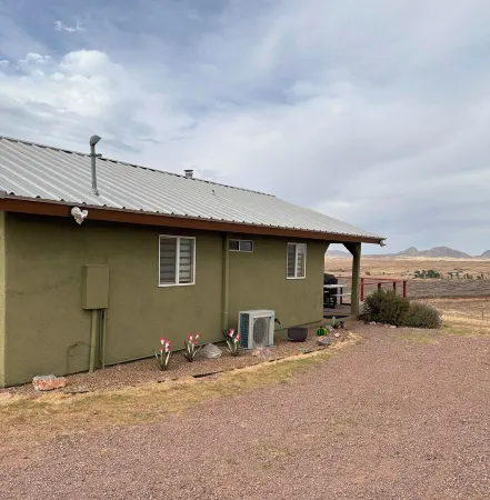 Ranch House Casita with breathtaking 360 views