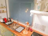 3 bedroom apartment, 15 minutes from BCN city center, 8 min. walk from the beach Hotel a Sant Adrià de Besòs