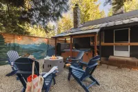 Hot Tub, Game Loft, Family Friendly Lots of Kids Toys!