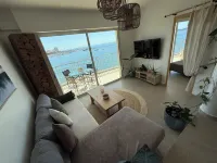 Apartment "Sur l'Eau" walking distance to beach and center. Gulf of Saint-Tropez