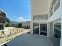 Sonia's House- Between the Mountains and the Sea