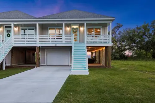 Long Beach Bungalow-3Br/2 bath