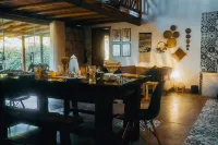 Cozy 2-bedroom chalet in charming Vale do Capão - Chapada Diamantina- BA BRASIL Hotels in Palmeiras