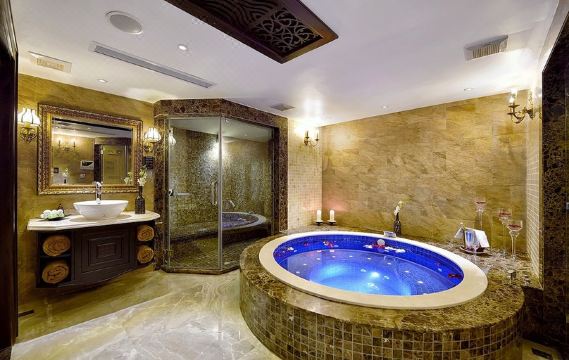 3. 파라다이스 스위..