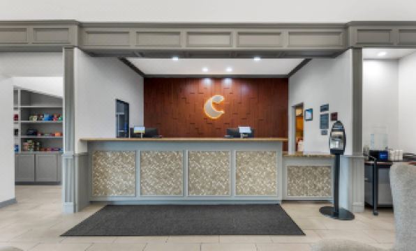 Comfort Inn & Suites