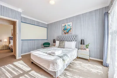 StayAU Private Two-Storey 6 Beds House Wendouree Hotels in 