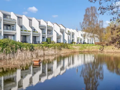 "Epiphania" - 130m from the sea Hotels near Skibsklarerergaarden