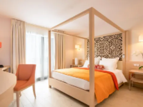Akoya Hotel & Spa