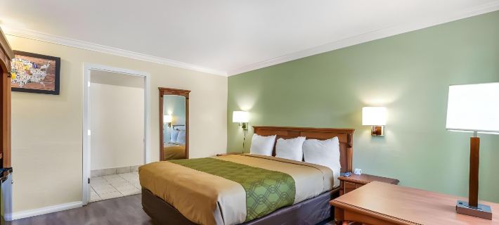 Econo Lodge Woodland Near I-5 Hotels in Yolo County