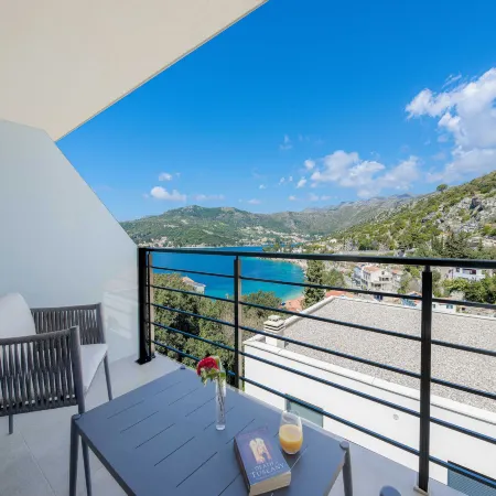 Villa Agave - Four Bedroom Villa with Swimming Pool