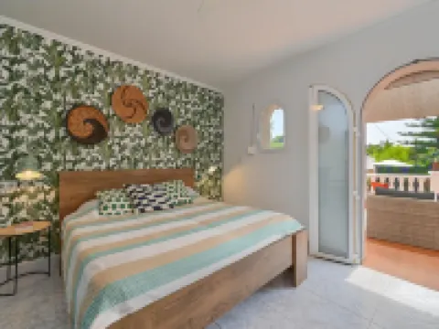 Elegant Villa with Pool